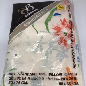 Vintage Bibbs No Iron Fortrel Pillowcases Abstract Floral Standard NOS
